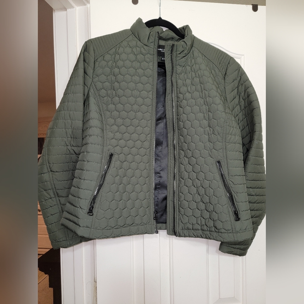 Women's Quilted Jacket in Olive Green